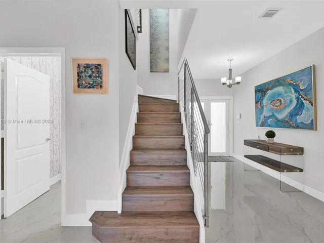 6750 NW 109th Ct, Doral FL 33178