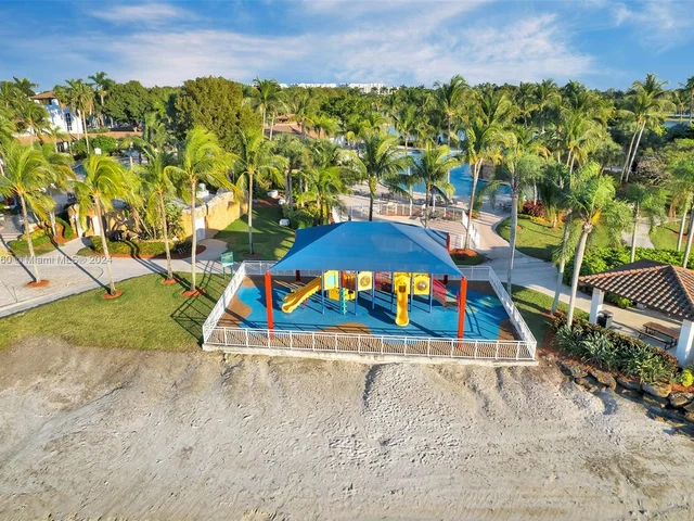 6750 NW 109th Ct, Doral FL 33178