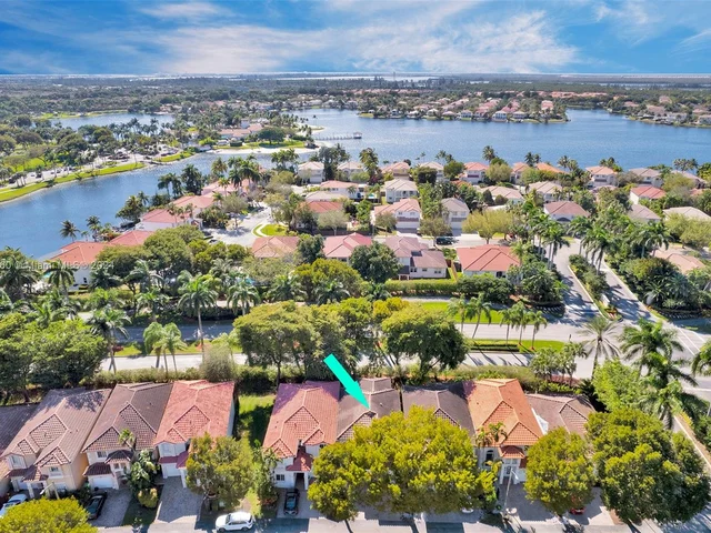 6750 NW 109th Ct, Doral FL 33178