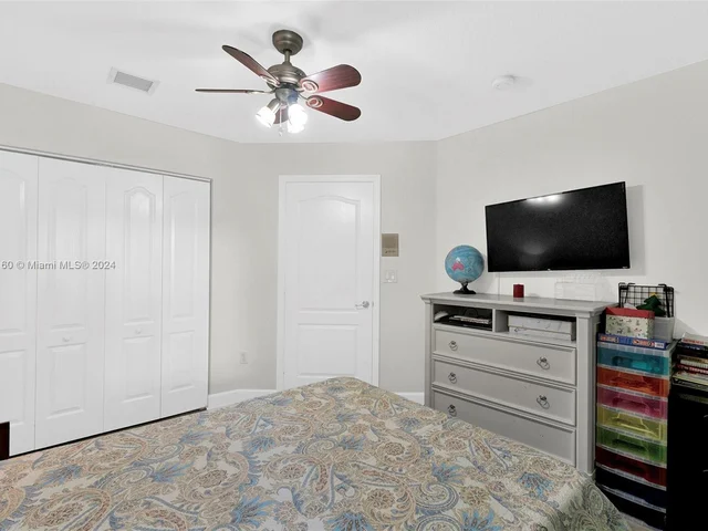 6750 NW 109th Ct, Doral FL 33178