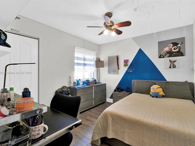 6750 NW 109th Ct, Doral FL 33178