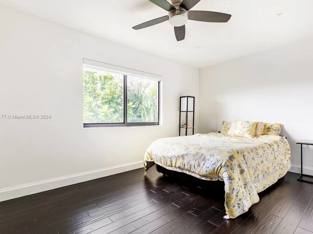 2809 NE 14th Ave, Wilton Manors FL 33334