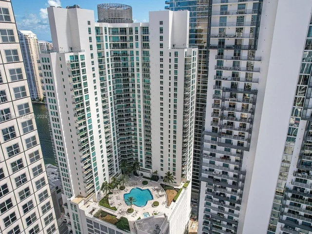 300 S Biscayne Blvd # 2312, Miami FL 33131