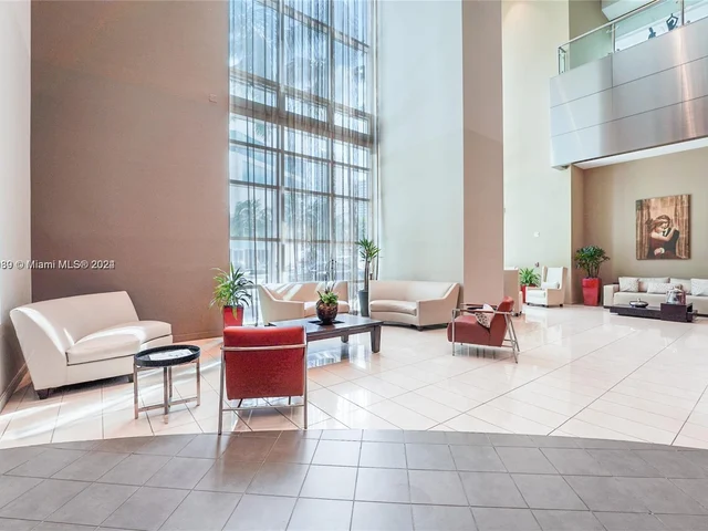 300 S Biscayne Blvd # 2312, Miami FL 33131