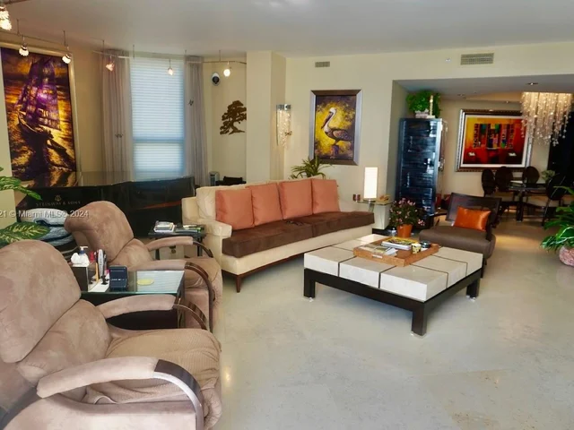 808 Brickell Key Dr # 1508, Miami FL 33131