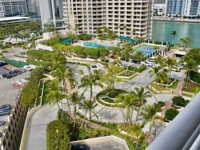 808 Brickell Key Dr # 1508, Miami FL 33131