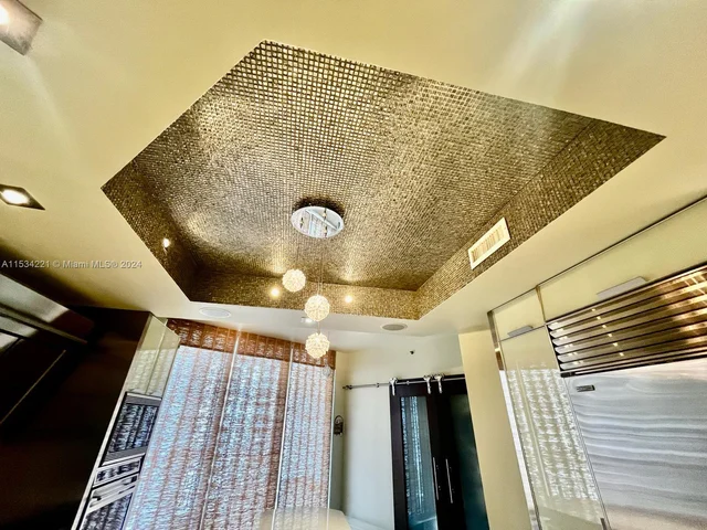 808 Brickell Key Dr # 1508, Miami FL 33131