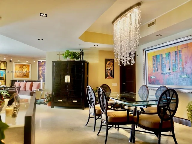 808 Brickell Key Dr # 1508, Miami FL 33131