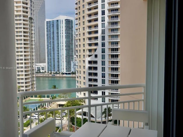 808 Brickell Key Dr # 1508, Miami FL 33131