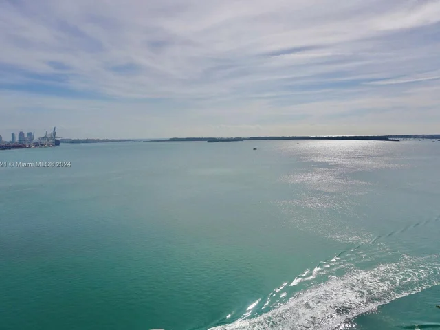 808 Brickell Key Dr # 1508, Miami FL 33131