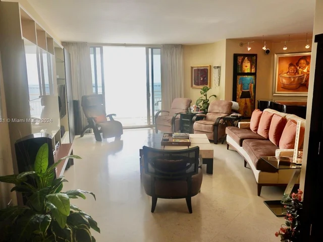 808 Brickell Key Dr # 1508, Miami FL 33131