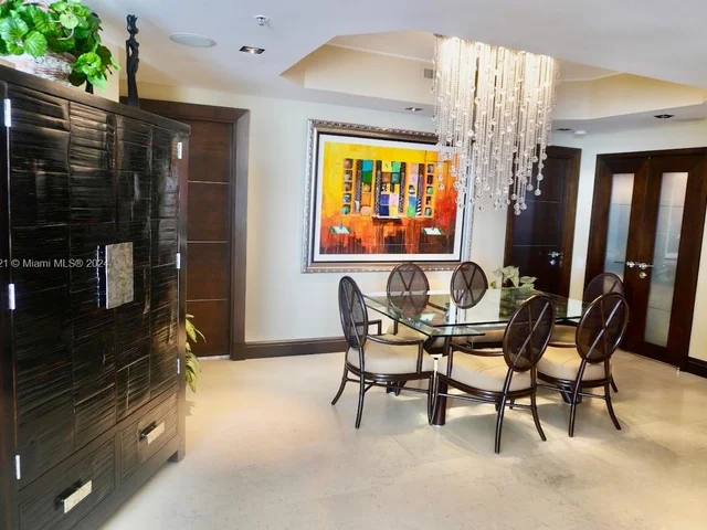 808 Brickell Key Dr # 1508, Miami FL 33131