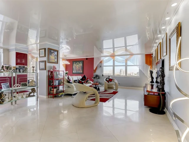 301 174th St # 2119, Sunny Isles Beach FL 33160