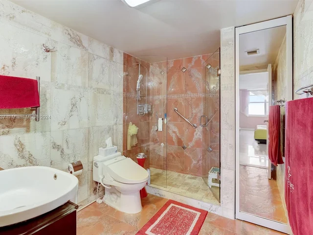 301 174th St # 2119, Sunny Isles Beach FL 33160