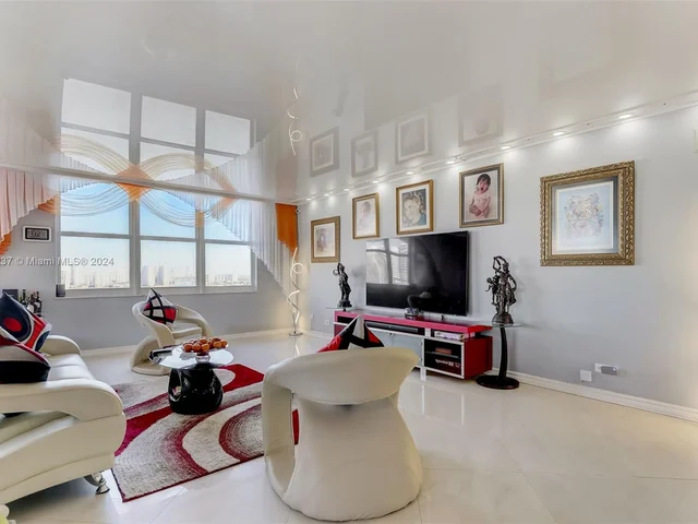 301 174th St # 2119, Sunny Isles Beach FL 33160