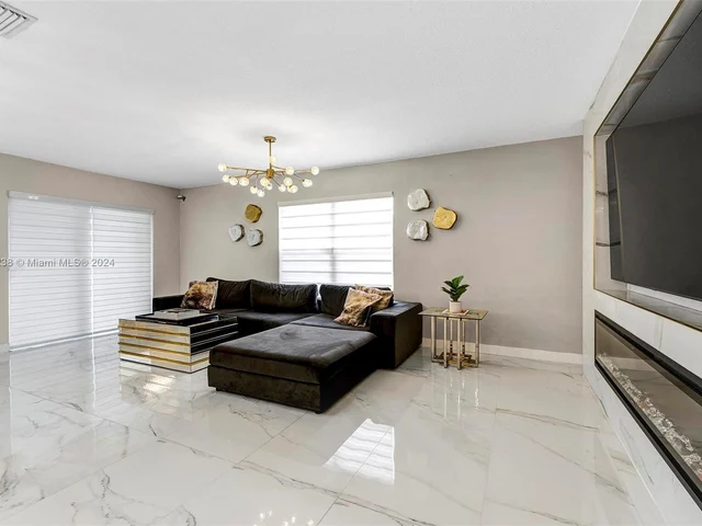 746 Perdido Heights Dr, Palm Beach FL 33413