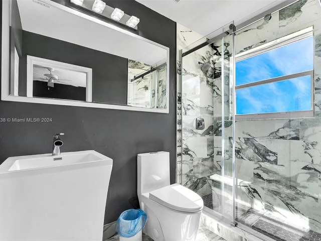 746 Perdido Heights Dr, Palm Beach FL 33413