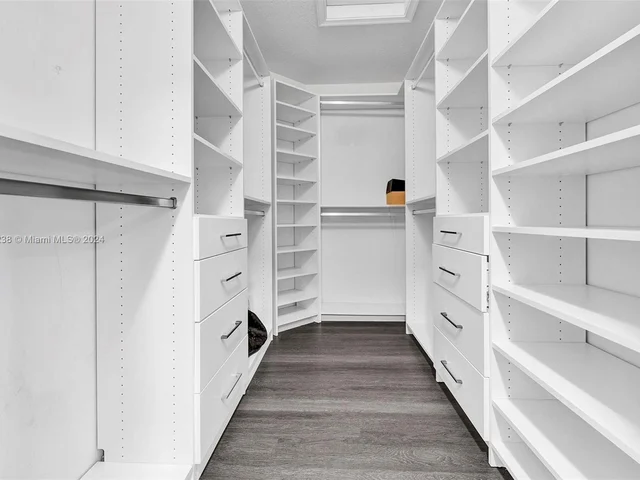 746 Perdido Heights Dr, Palm Beach FL 33413