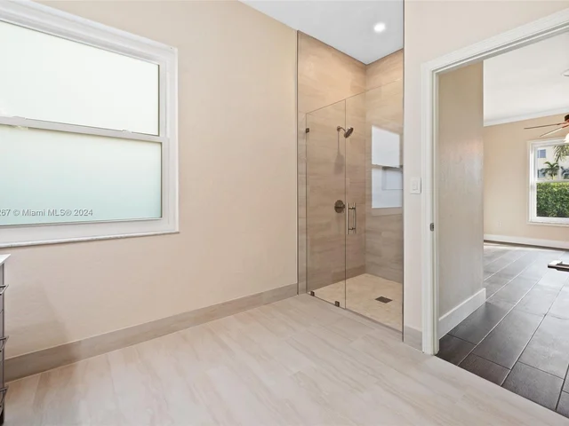 15962 SW 143rd Ln, Miami FL 33196