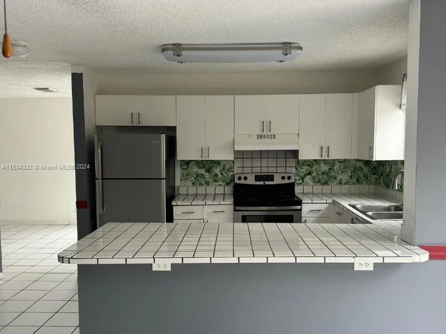 7378 Flores Way, Margate FL 33063