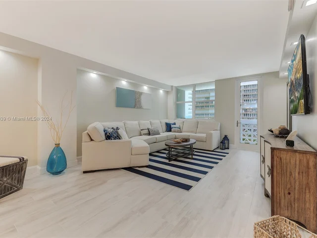 4250 Galt Ocean Dr # 5K, Fort Lauderdale FL 33308