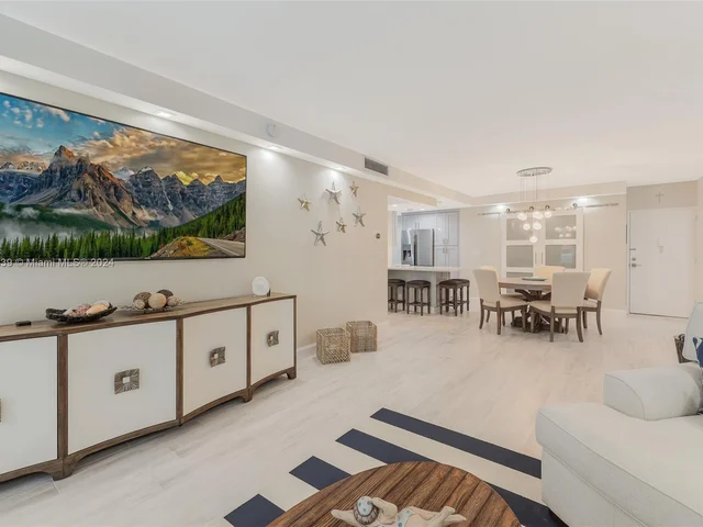 4250 Galt Ocean Dr # 5K, Fort Lauderdale FL 33308