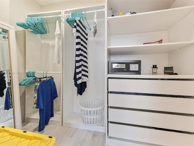 4250 Galt Ocean Dr # 5K, Fort Lauderdale FL 33308