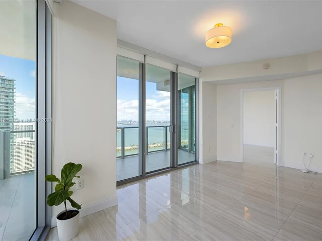 2900 NE 7th Ave # 4001, Miami FL 33137