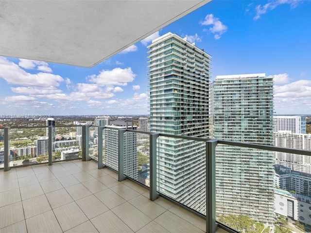 2900 NE 7th Ave # 4001, Miami FL 33137