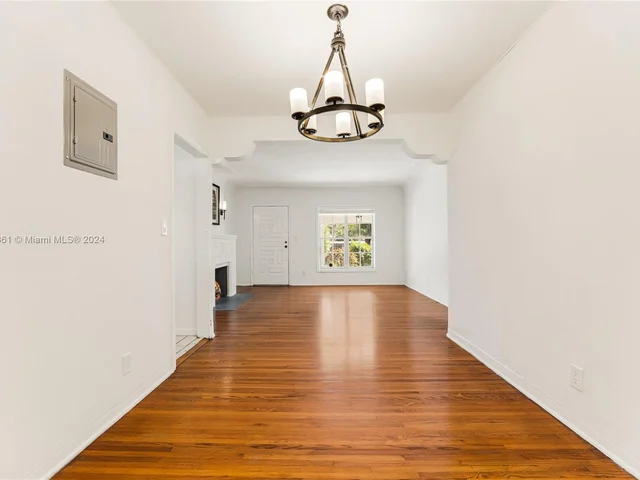 1520 SW 19th Ave, Miami FL 33145