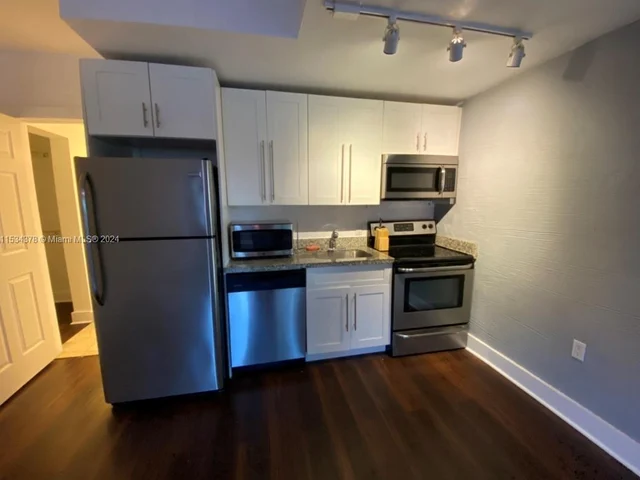 274 NW 32nd St # 1, Miami FL 33127