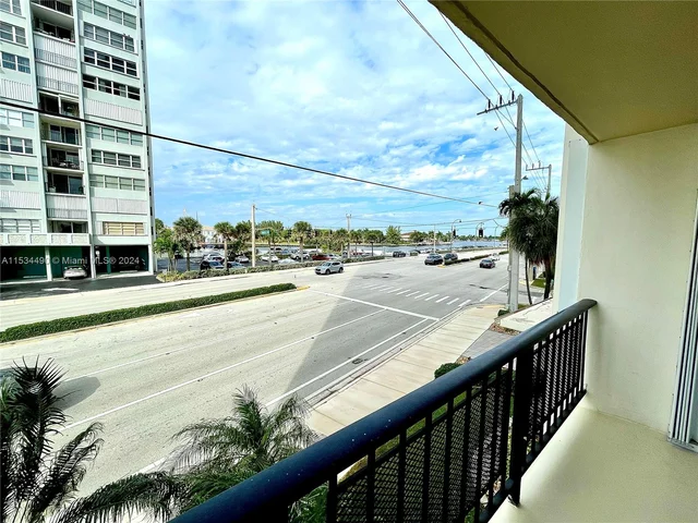 1501 S Ocean Dr # 204, Hollywood FL 33019