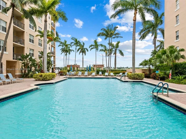 1805 N Flagler Dr # 313, West Palm Beach FL 33407