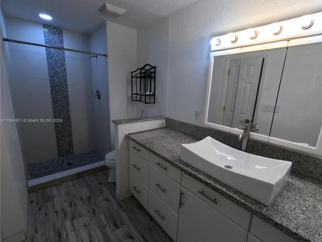 5344 Inwood Dr, Delray Beach FL 33484