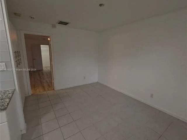 5344 Inwood Dr, Delray Beach FL 33484