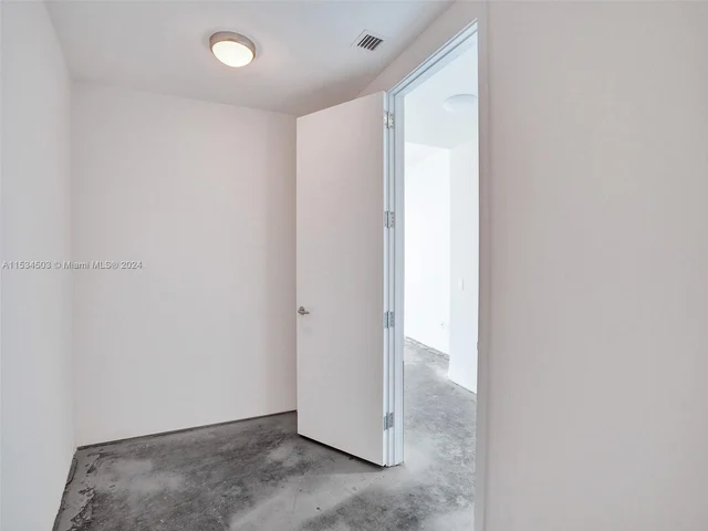 18555 Collins Ave # 1903, Sunny Isles Beach FL 33160