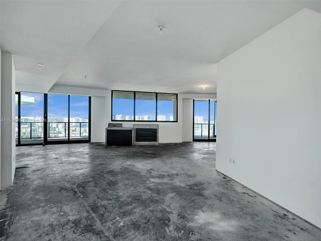 18555 Collins Ave # 1903, Sunny Isles Beach FL 33160