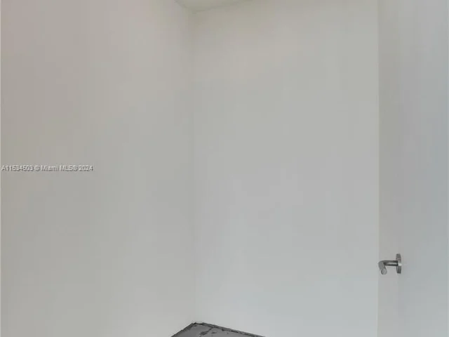 18555 Collins Ave # 1903, Sunny Isles Beach FL 33160