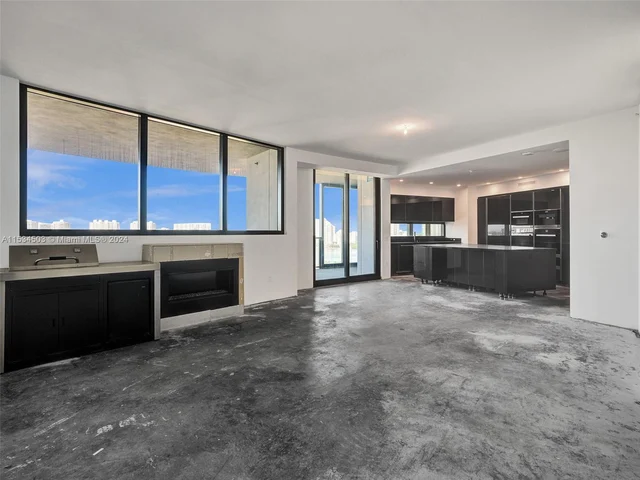 18555 Collins Ave # 1903, Sunny Isles Beach FL 33160