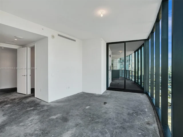 18555 Collins Ave # 1903, Sunny Isles Beach FL 33160