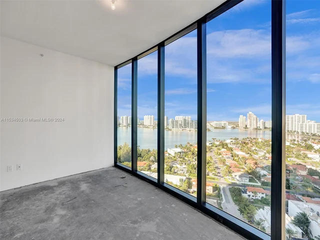 18555 Collins Ave # 1903, Sunny Isles Beach FL 33160