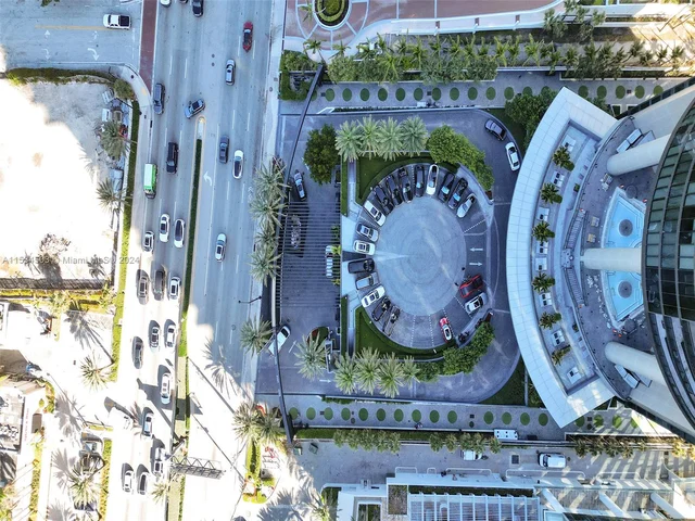 18555 Collins Ave # 1903, Sunny Isles Beach FL 33160