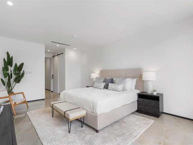 2975 SW 23rd Ter # 2975, Miami FL 33145