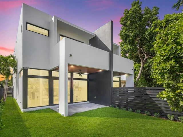 2975 SW 23rd Ter # 2975, Miami FL 33145