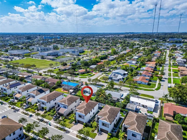 21016 NE 2nd Ct, Miami FL 33179