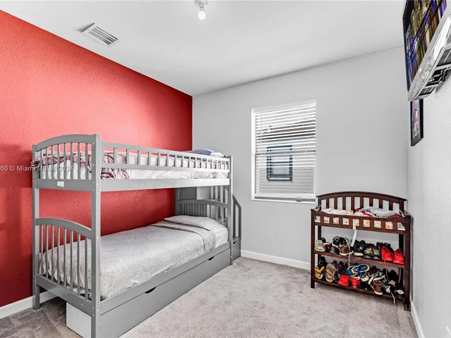 21016 NE 2nd Ct, Miami FL 33179