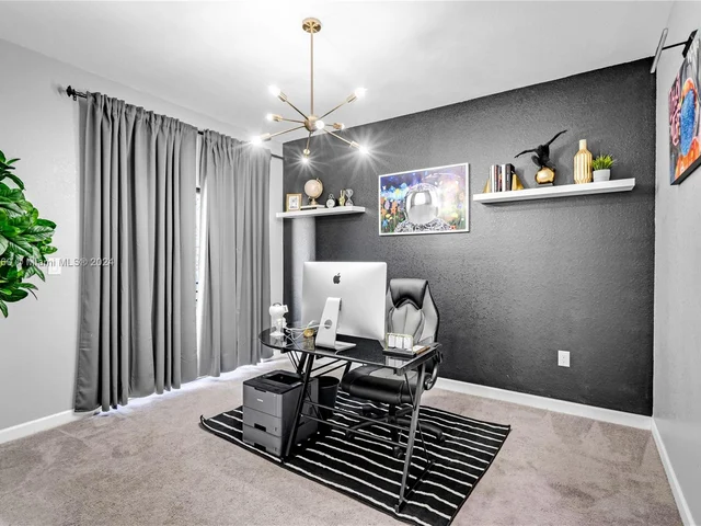 21016 NE 2nd Ct, Miami FL 33179