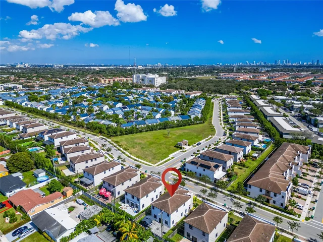 21016 NE 2nd Ct, Miami FL 33179