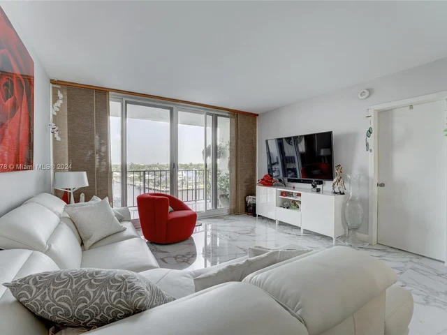 521 N Riverside Dr # 506, Pompano Beach FL 33062