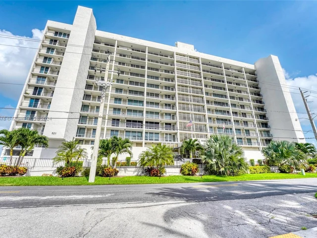 521 N Riverside Dr # 506, Pompano Beach FL 33062